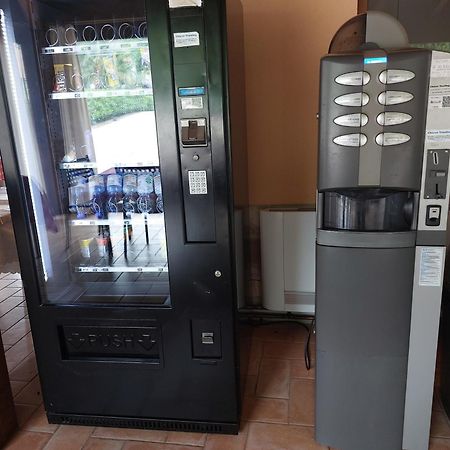 Agriturismo Camera Rosa トーディ エクステリア 写真